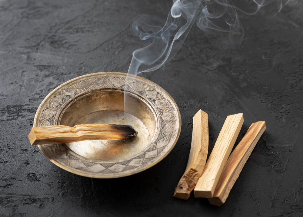 Mindent a Palo Santoról V. – Palo Santo, mint az energetikai tisztítás egyik alapkelléke